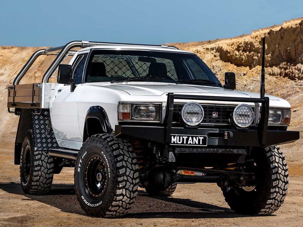 The EVA Custom Car Floor Mats in Australia are fixed to the floor with special fasteners corresponding to the Holden Overlander (1976 - 1979) and do not move during driving. Also, they cover the maximum floor area in the passenger compartment.